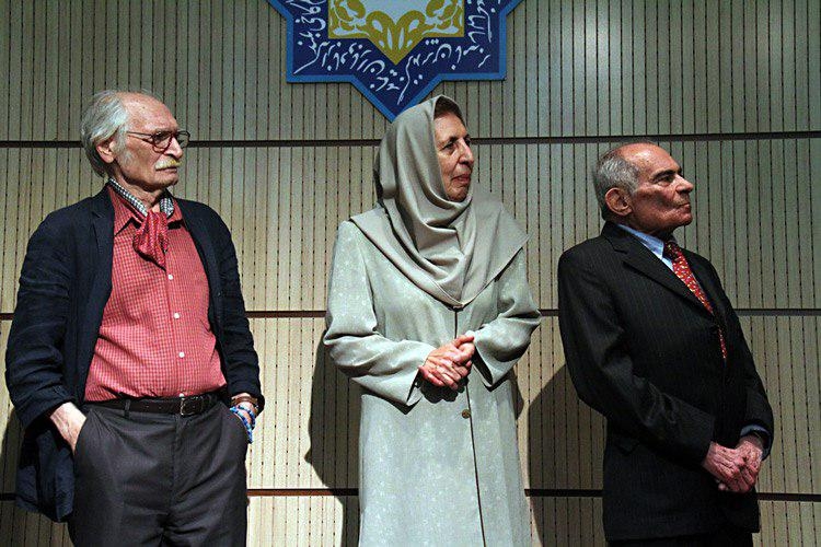 زادروز  ژاله آموزگار، ادیب، مترجم و زبان شناس ایرانی