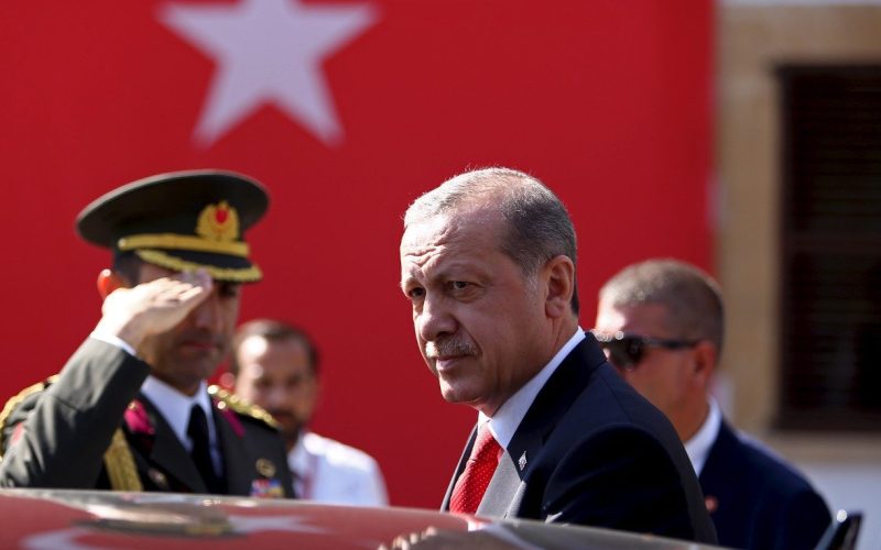 اتحادیه اروپایی باید سخت در برابر ترکیه ایستادگی کند