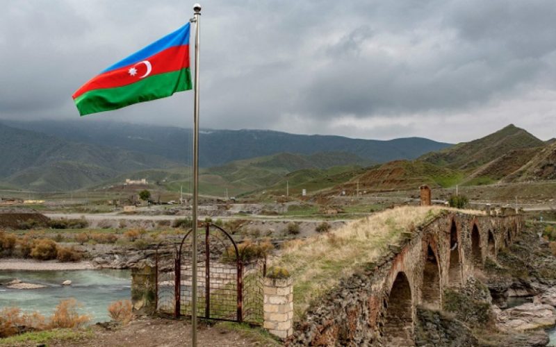 دامنه تهدید باکو از جدار مرزی به عمق استراتژیک ایران رسیده