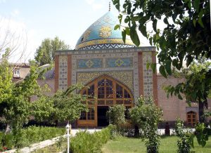 در مسجد کبود حتی یک کاشی به زبان آذربایجانی وجود ندارد