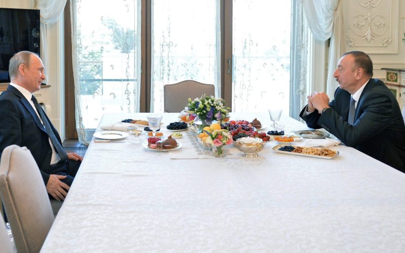 مشعل روی بشکه دینامیت: آیا سیاست خارجی پوتین از کنترل خارج شده است؟ مشعل روی بشکه دینامیت: آیا سیاست خارجی پوتین از کنترل خارج شده است؟