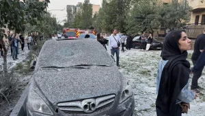 بیانیه جمعی از ایراندوستان در رابطه نبرد میهنی و حاکمیت‌ملّی کشور